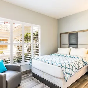 Sea Esta I - Ideal For Couples! Turtle Cove