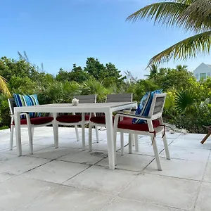 Seaside Townhome, Spacious 2br 3bath Leeward Grace Bay, Providenciales, Walk To Providenciales