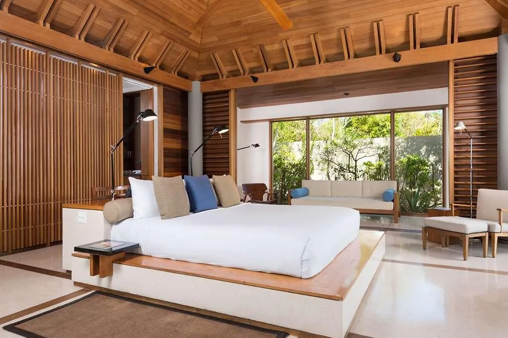 Amanyara Hotel Wheeland