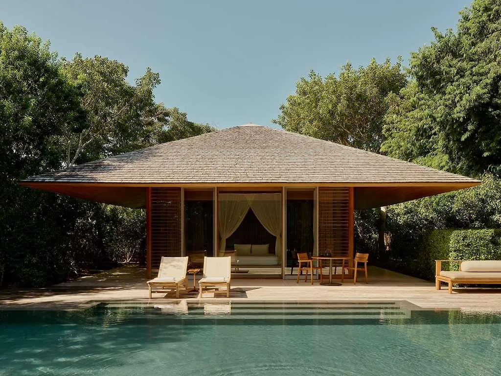 Amanyara Hotel Wheeland