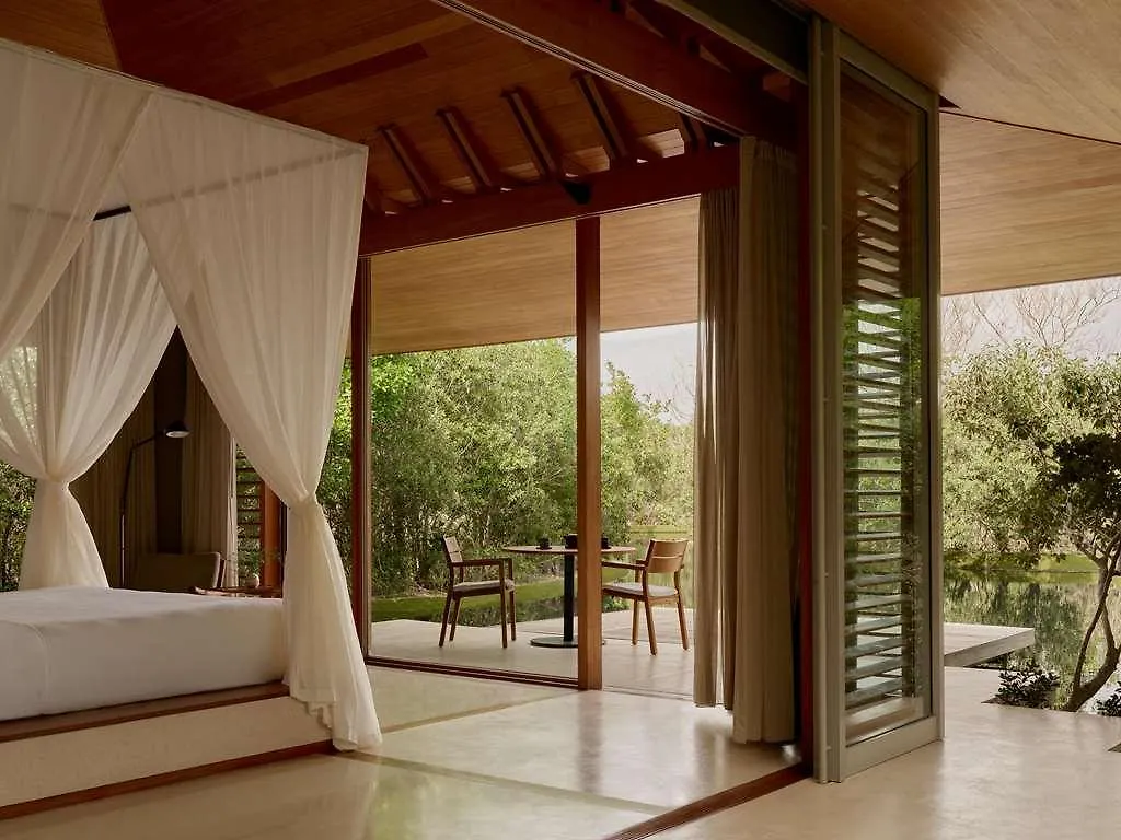 Amanyara Hotel Wheeland
