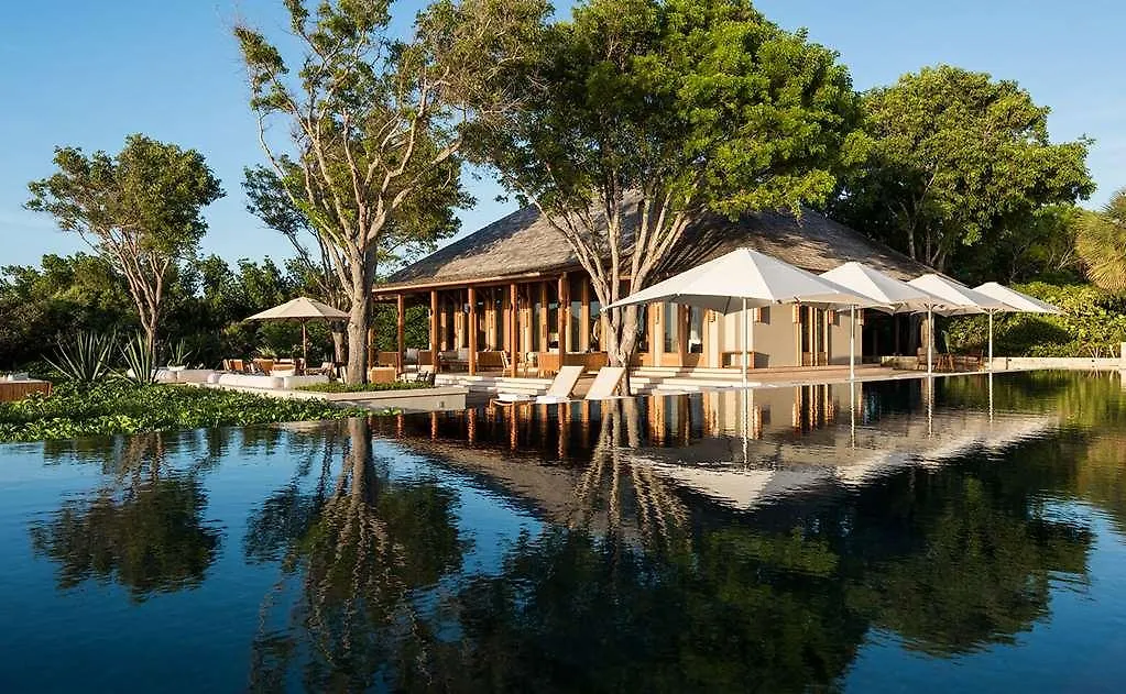 Amanyara Hotel Wheeland